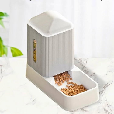 Automatic-Pet-Food-And-Water-Dispenser-5-1.webp